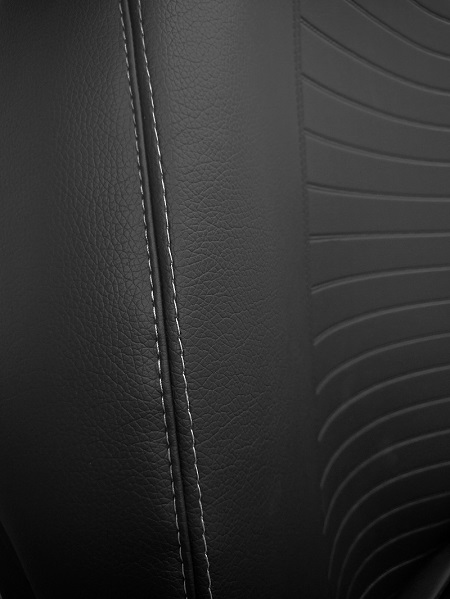 Housses de sièges Renault Mascott en simili cuir. Livraison gratuite
